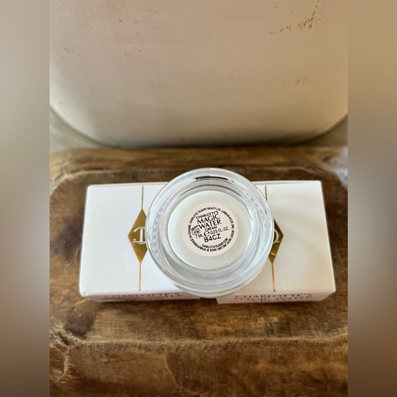Charlotte Tilbury Charlottes Magic Water Cream Moisturizer Pack of 2 Mini 7ml - Picture 9 of 9